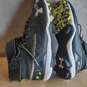 Youth football cleats, Sz 5.5